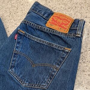 34x30 Levi's 501 Men's Medium Wash Blue Original Straight Fit Jeans Button Fly
